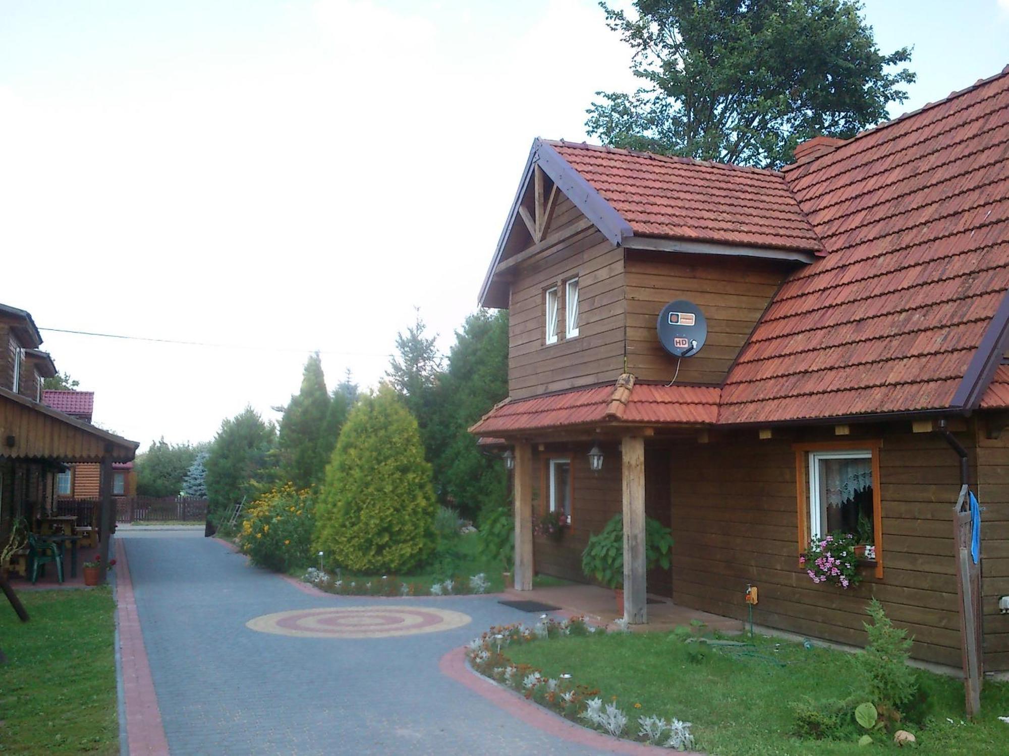 Ferienwohnung Domek Jaskolka Białowieża Exterior foto